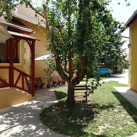 Prenociste Stara Breza Guest house *
