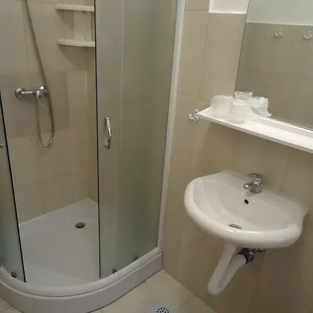 Pensjonat Prenociste Stara Breza