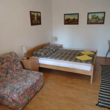 Prenociste Stara Breza