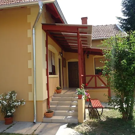 Guest house Prenociste Stara Breza *